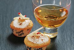 Lire la suite à propos de l’article Cidre chaud aux épices, cupcakes aux pommes