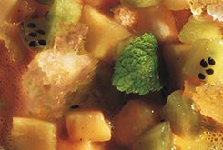 Lire la suite à propos de l’article Soupe de fruits glacés