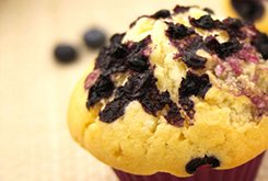 Lire la suite à propos de l’article Petits muffins aux myrtilles